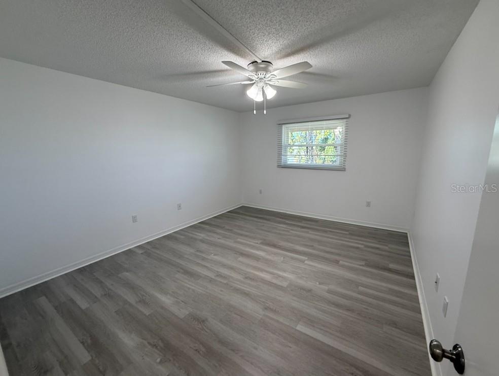 BAYWOOD COLONY GARDEN APTS - Residential Lease