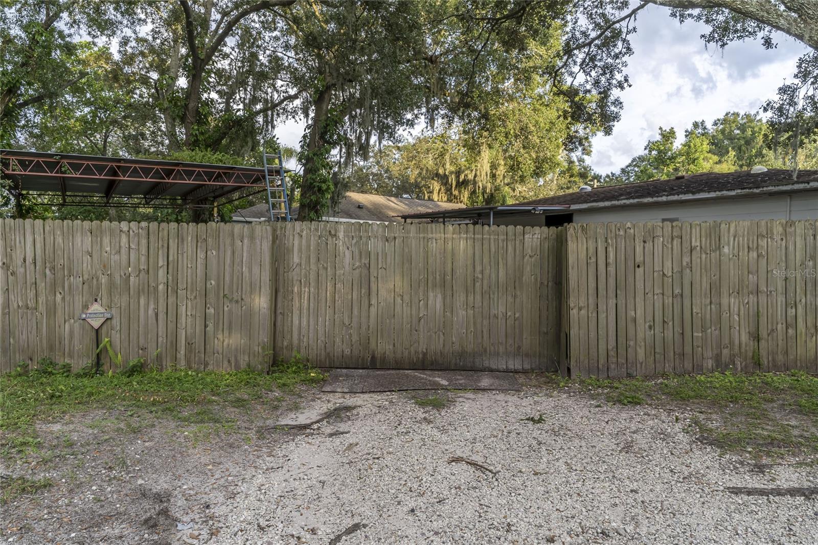 RIVERBEND MANOR - Residential