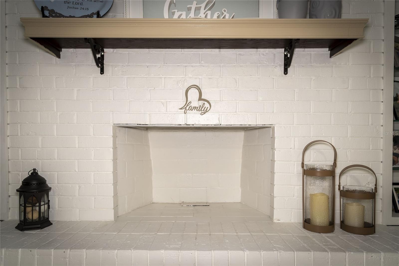 RIVERBEND MANOR - Residential