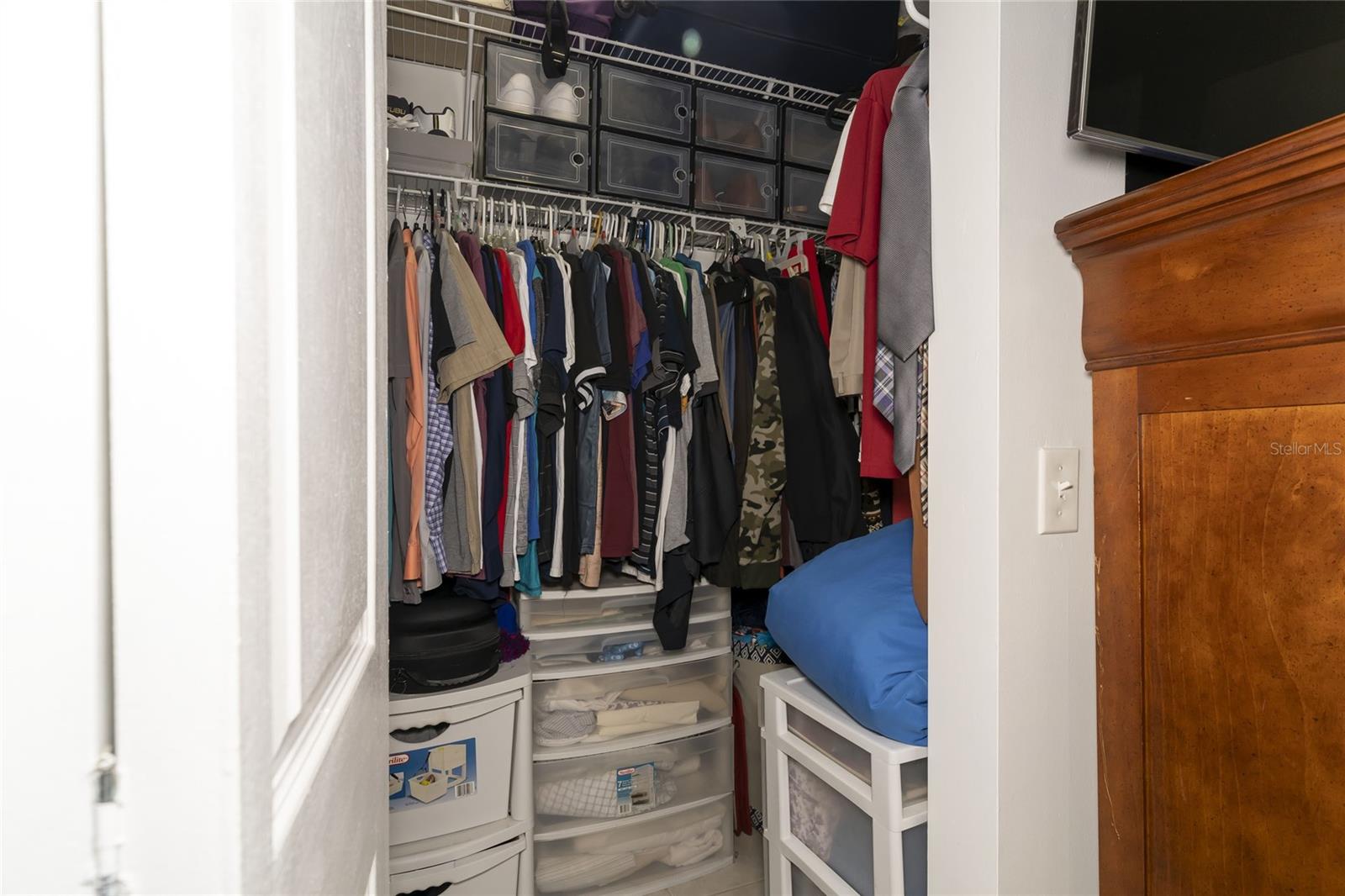 RIVERBEND MANOR - Residential