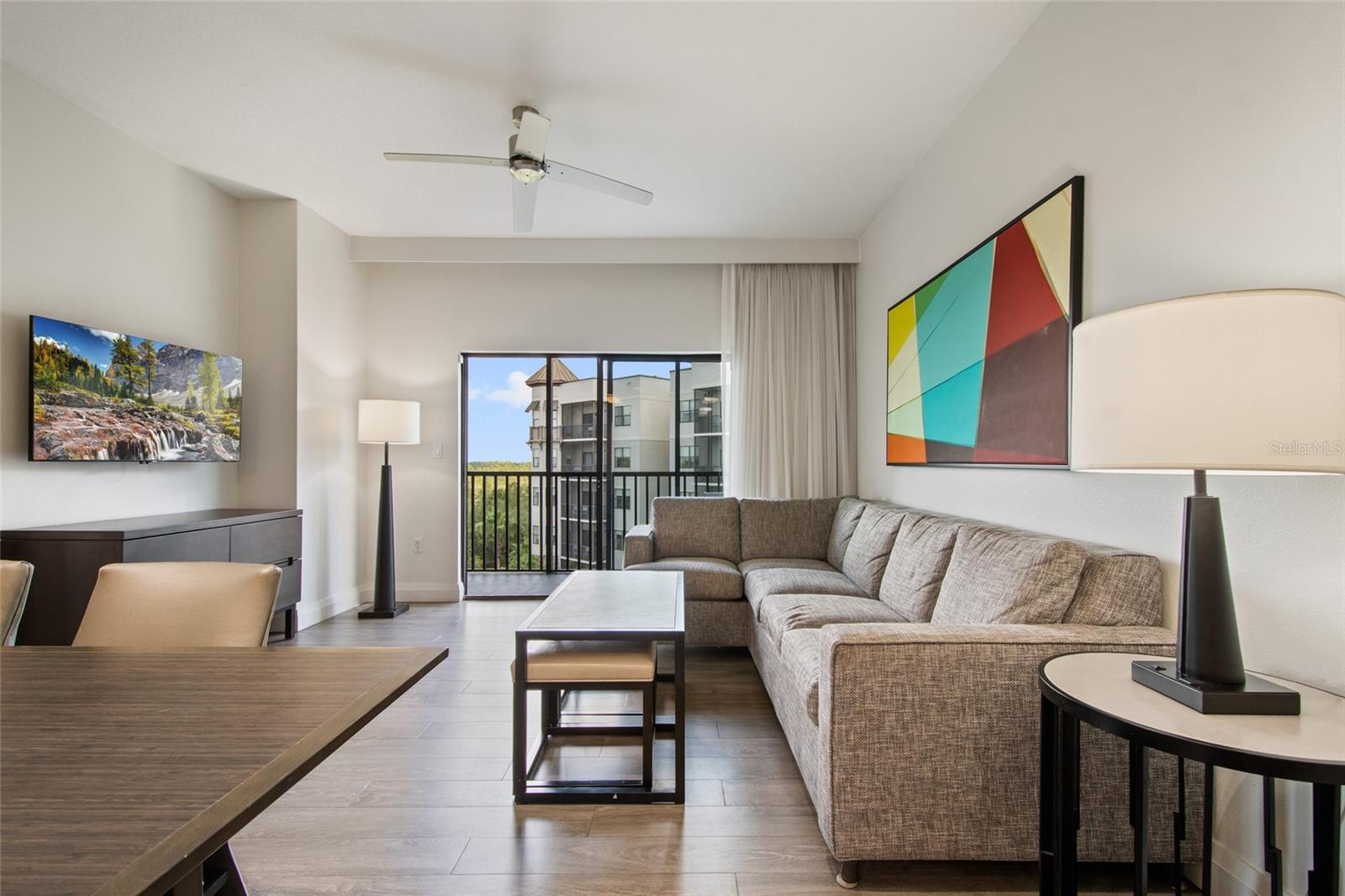 GROVE RESIDENCE & SPA HOTEL CONDO - Residential
