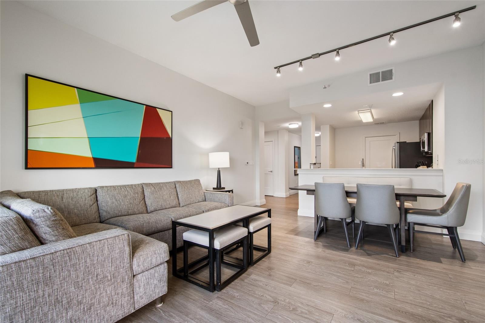 GROVE RESIDENCE & SPA HOTEL CONDO - Residential