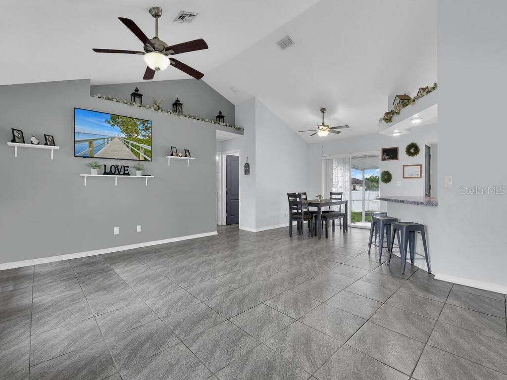 Photo of 515 SW 9th Court, Cape Coral, FL 33991 (MLS # C7513644)