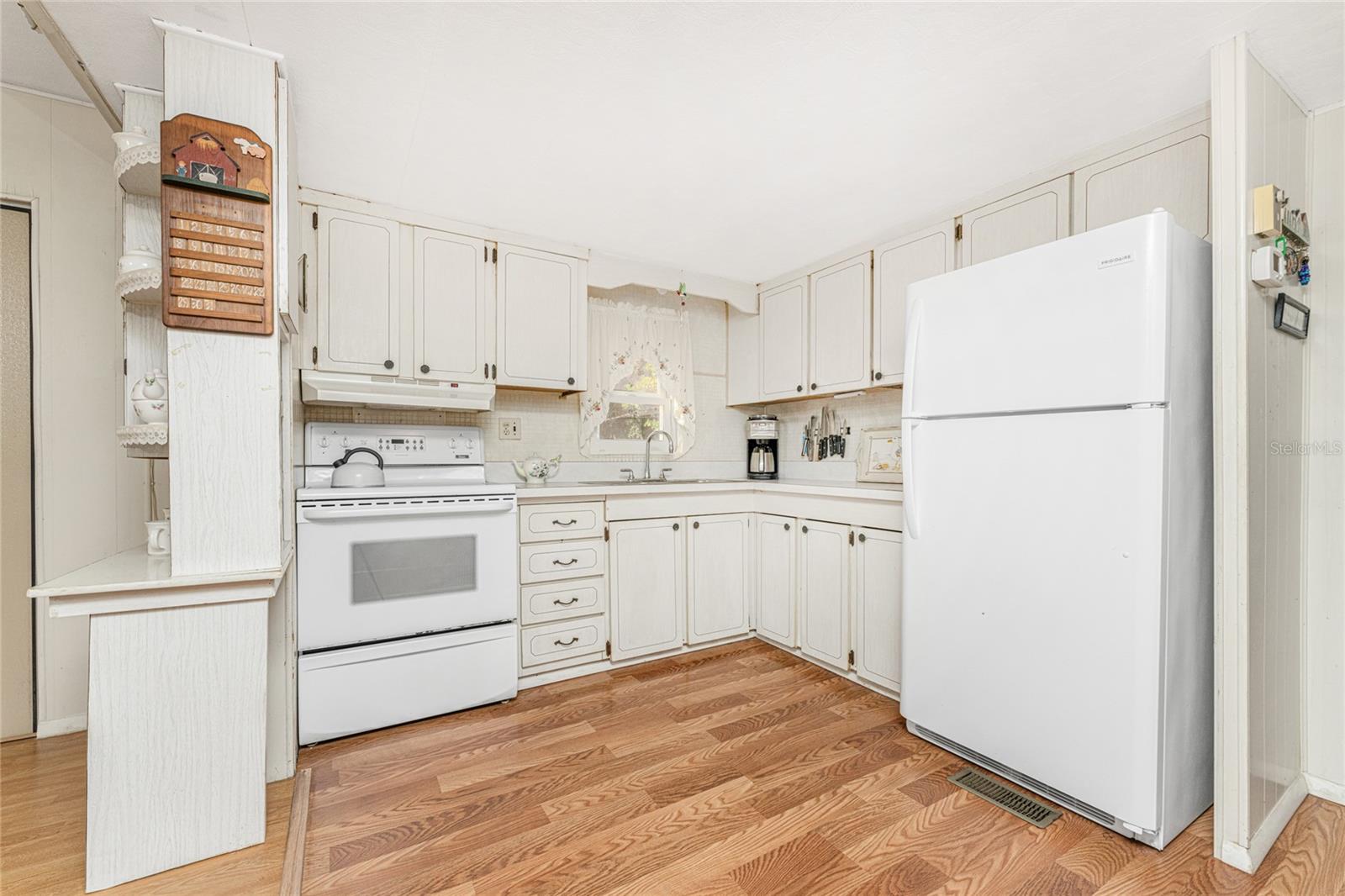 BROOK TO BAY - Residential