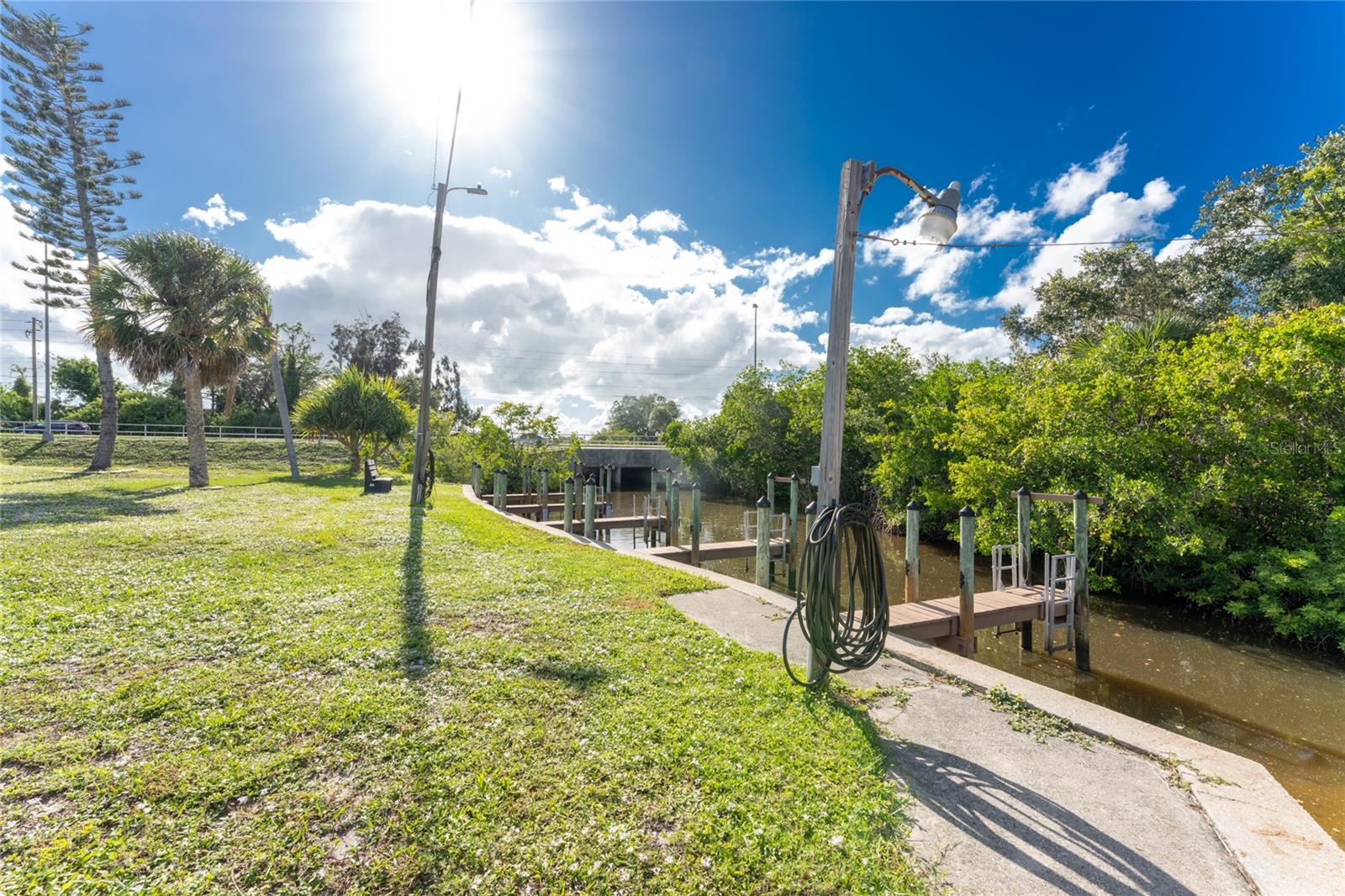 BROOK TO BAY - Residential