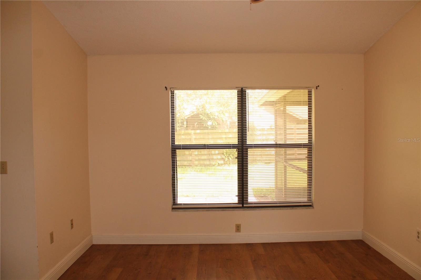 CRESCENT LAKES PH I - Residential Lease