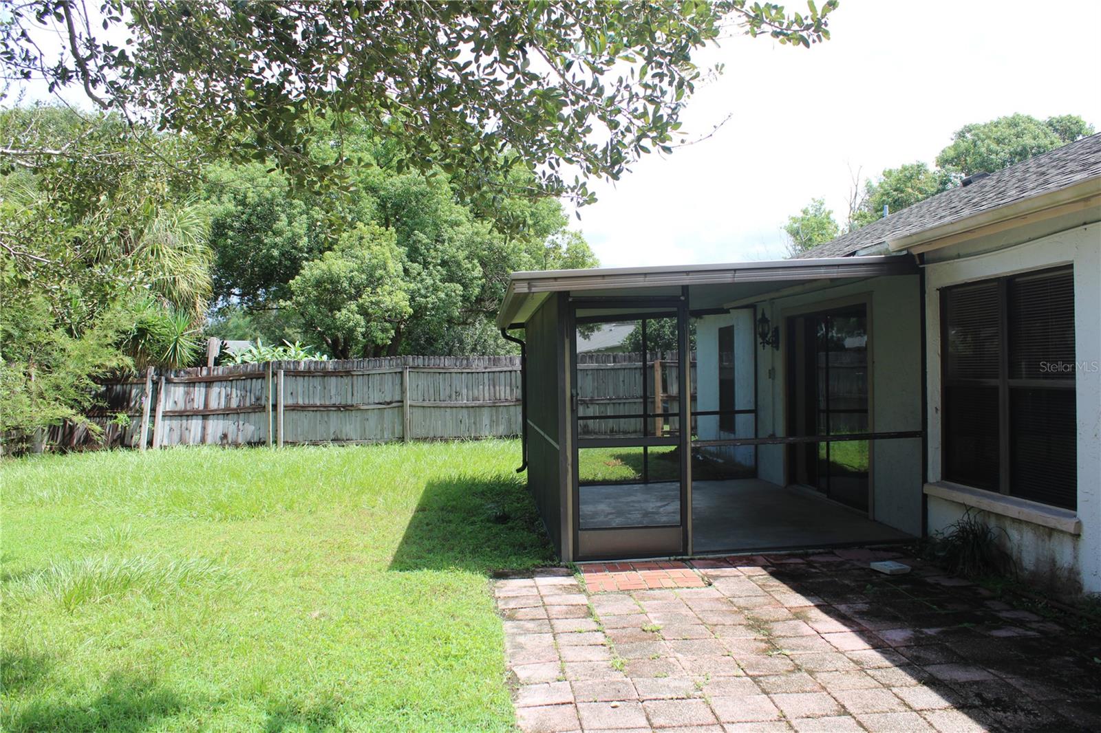 CRESCENT LAKES PH I - Residential Lease