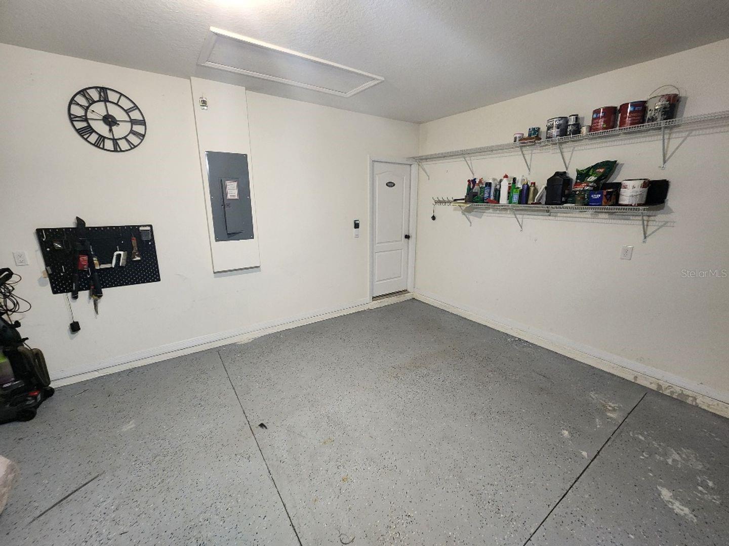 COASTAL WOODS UN D - Residential Lease