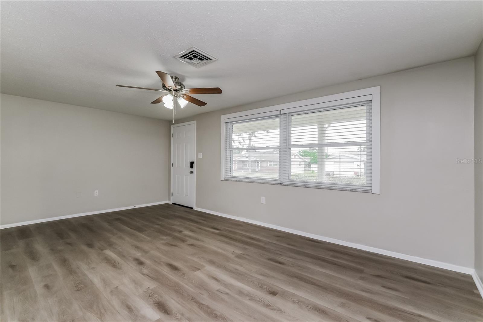 EASTBURY GARDENS - Residential Lease