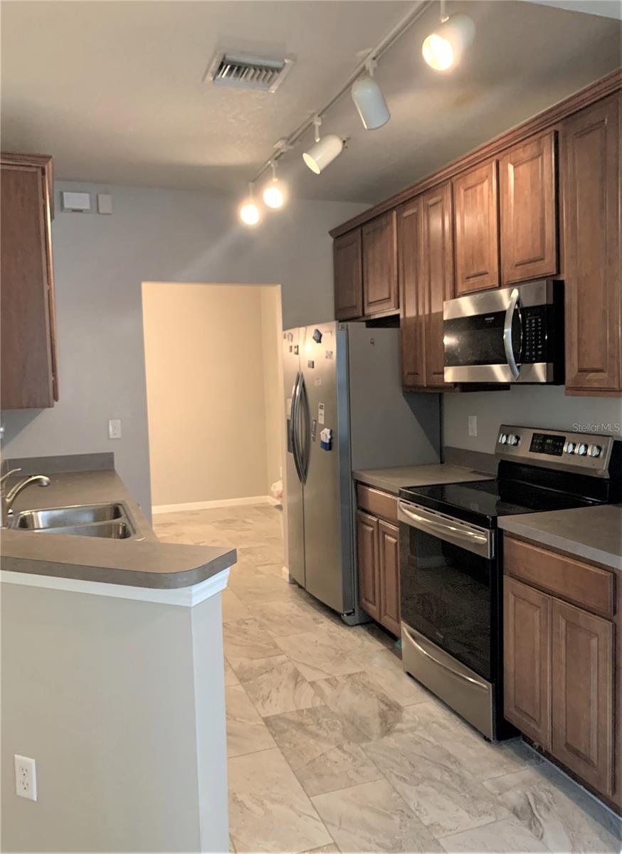 VILLA SERENA A CONDO - Residential Lease