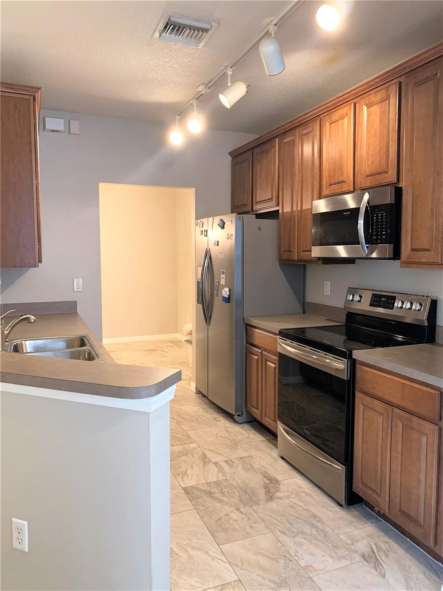 VILLA SERENA A CONDO - Residential Lease