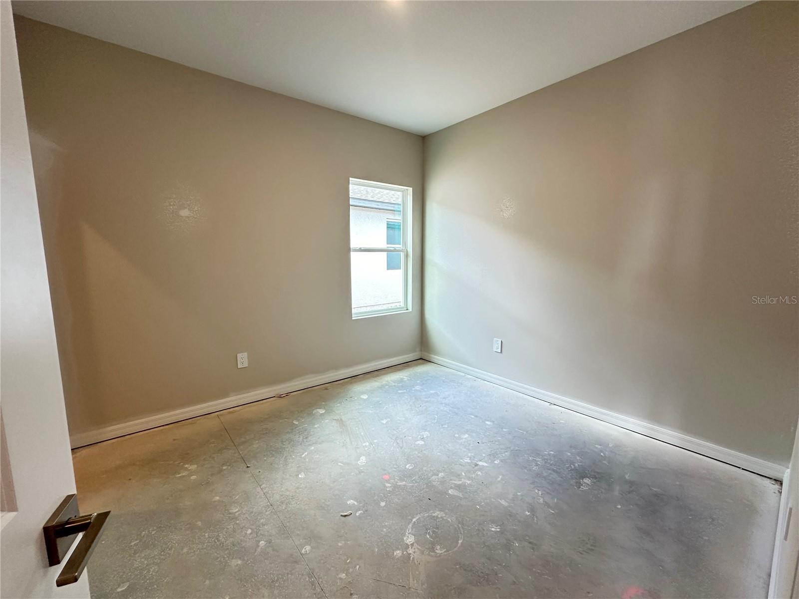 5924 FRESH FLORA DRIVE