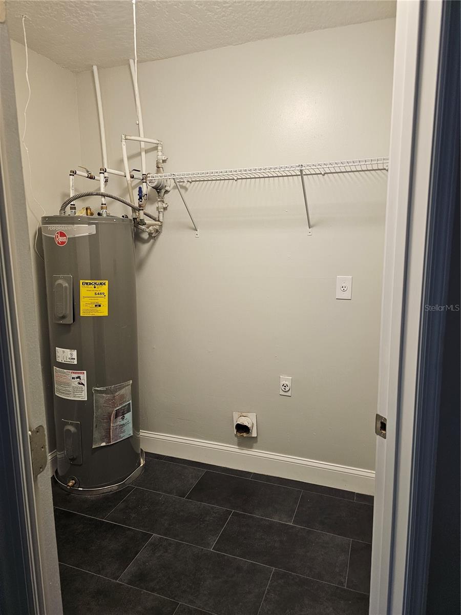 REGENCY PARK AT LAKE MARY A CONDO - Residential