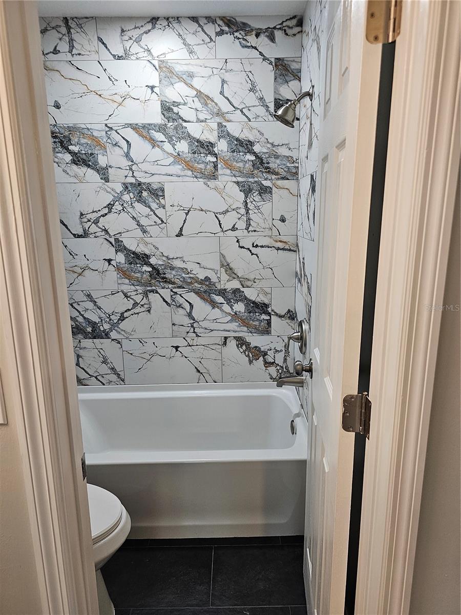 REGENCY PARK AT LAKE MARY A CONDO - Residential
