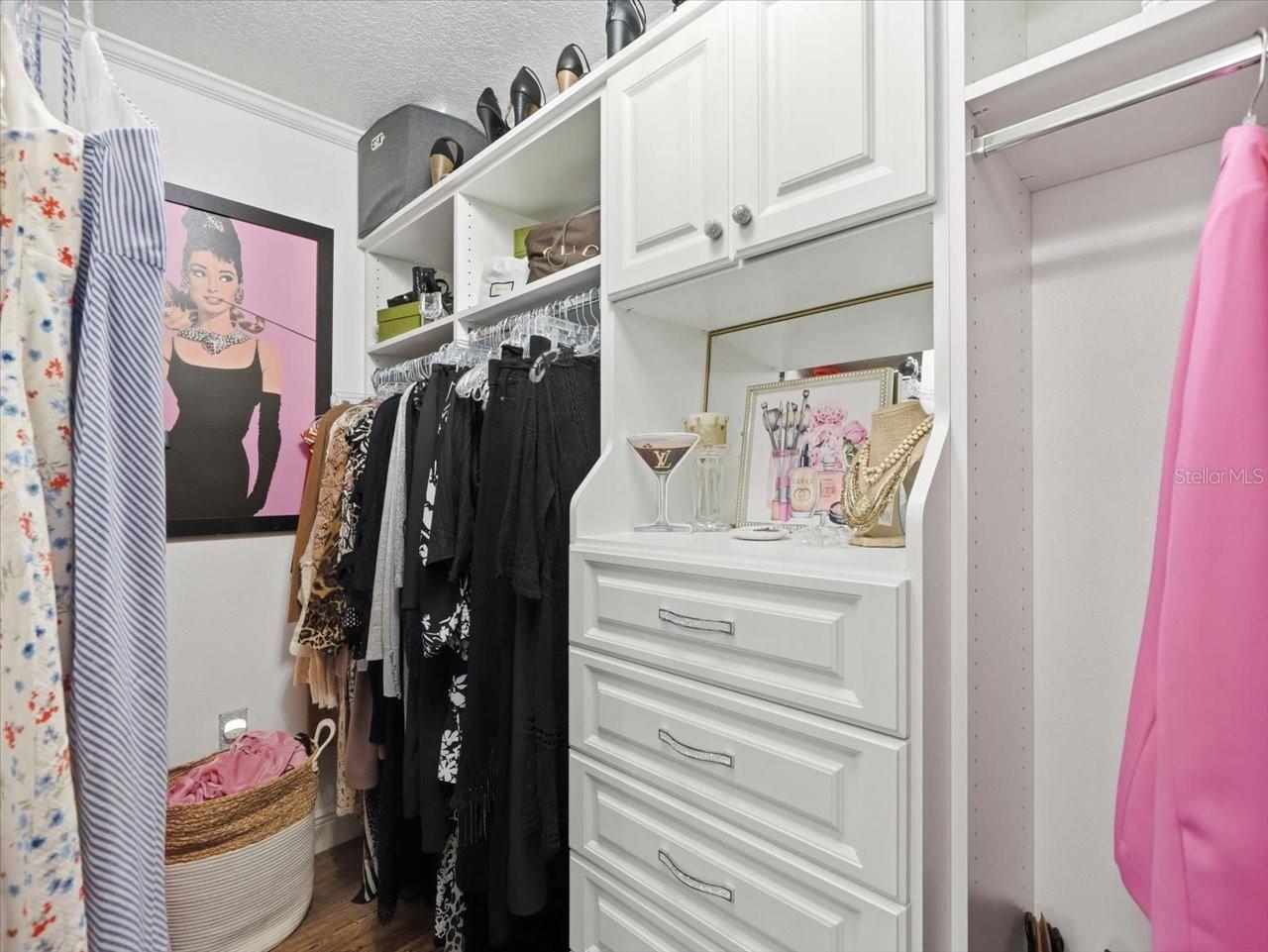 SPRING HILL - Residential