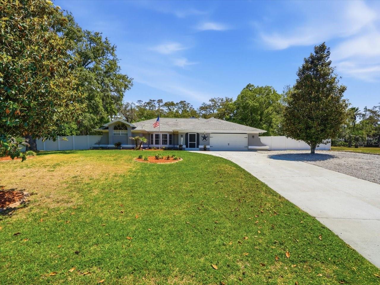 SPRING HILL - Residential