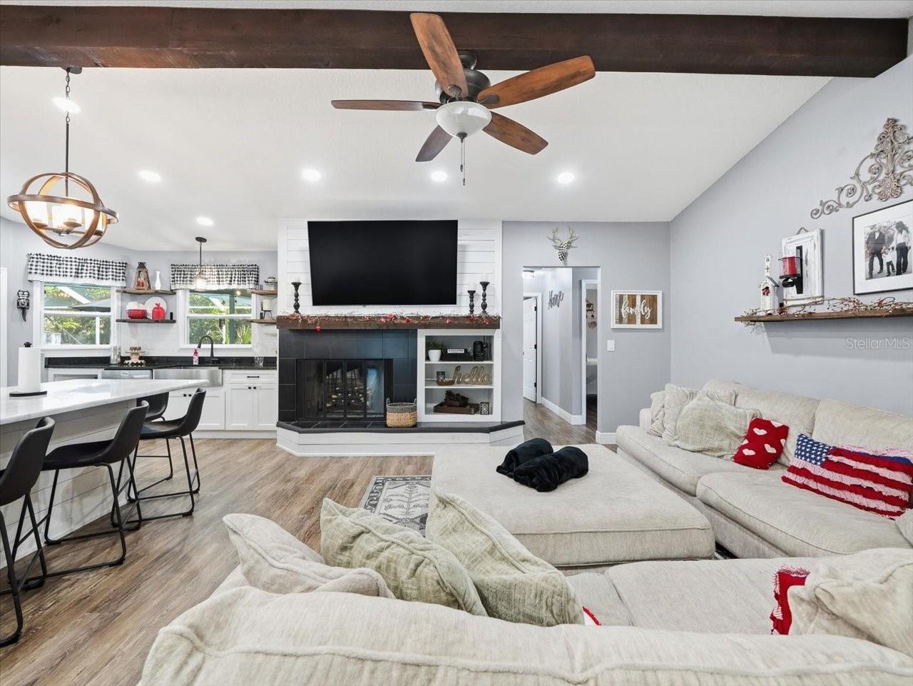 SPRING HILL - Residential