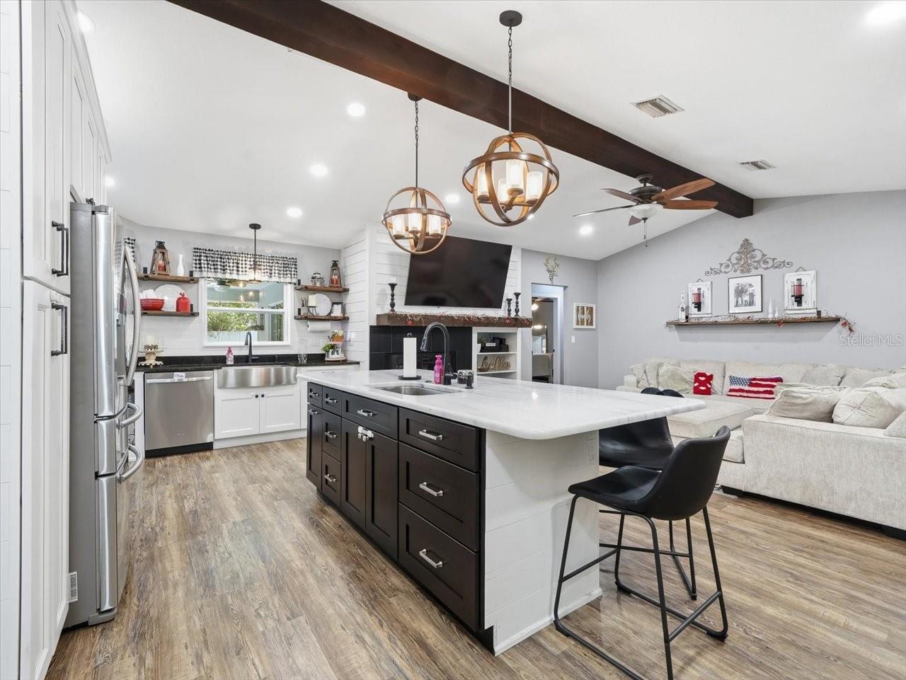 SPRING HILL - Residential