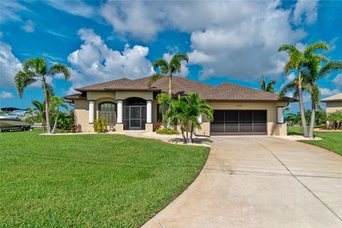 A home in PORT CHARLOTTE