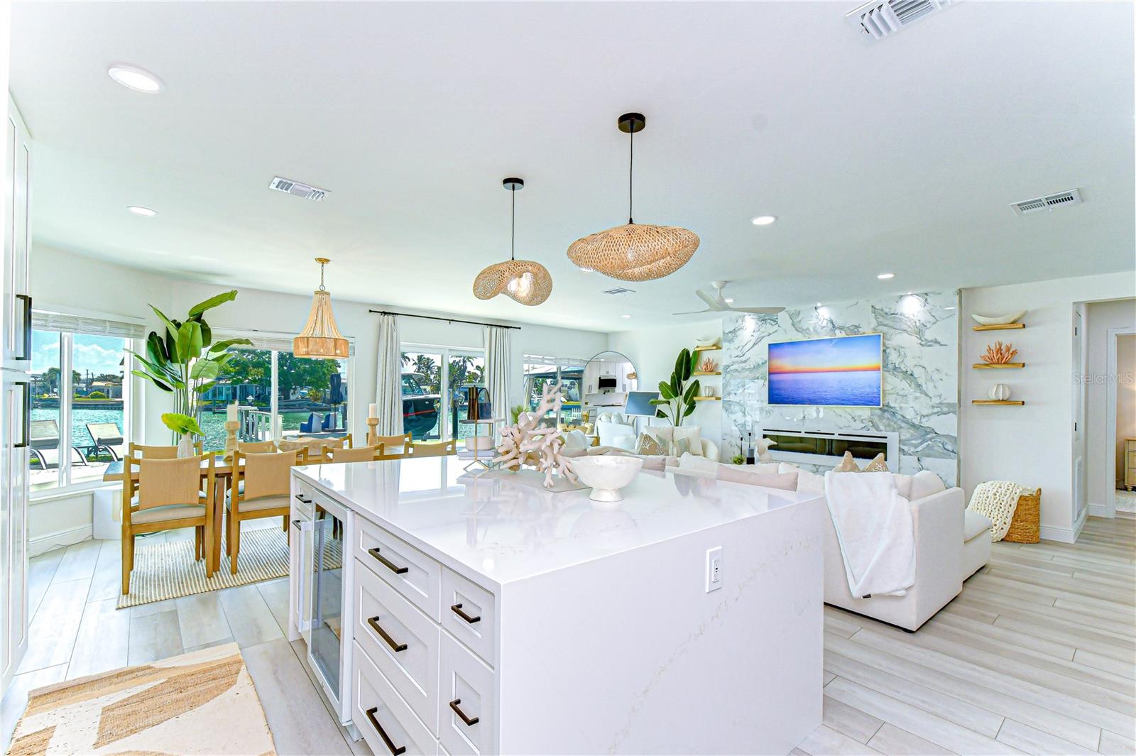 BAY POINT ESTATES 1ST ADD - Residential