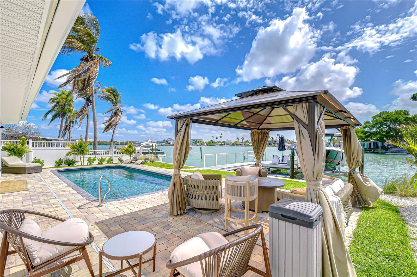 BAY POINT ESTATES 1ST ADD - Residential