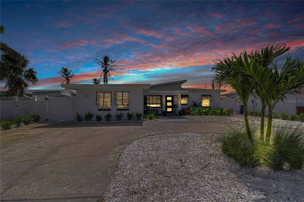 Photo of 728 Pruitt Drive, Madeira Beach, FL 33708 (MLS # TB8494283)