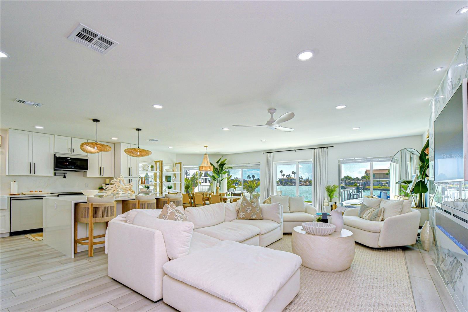 BAY POINT ESTATES 1ST ADD - Residential