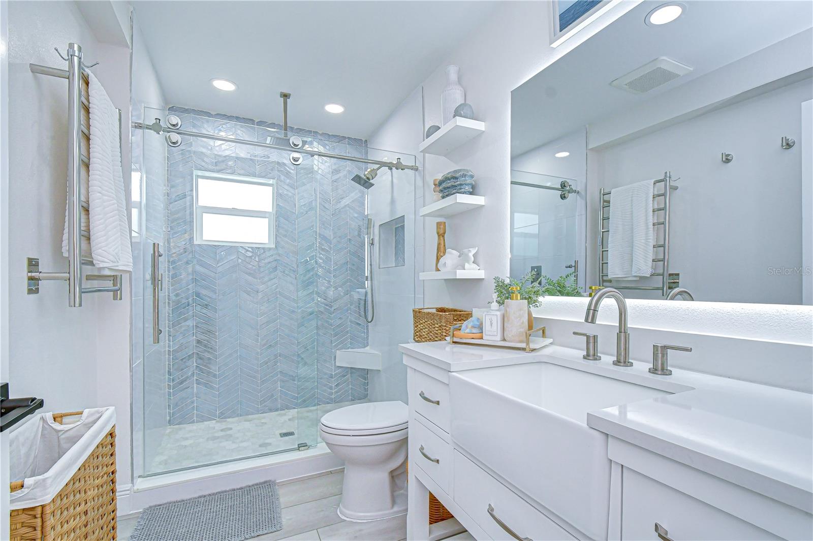 BAY POINT ESTATES 1ST ADD - Residential