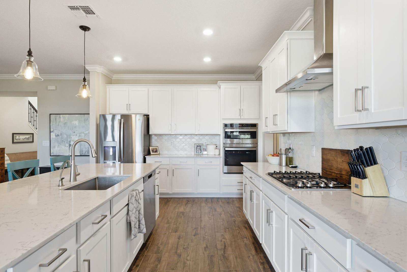 MITCHELL 54 WEST PH 3 - Residential