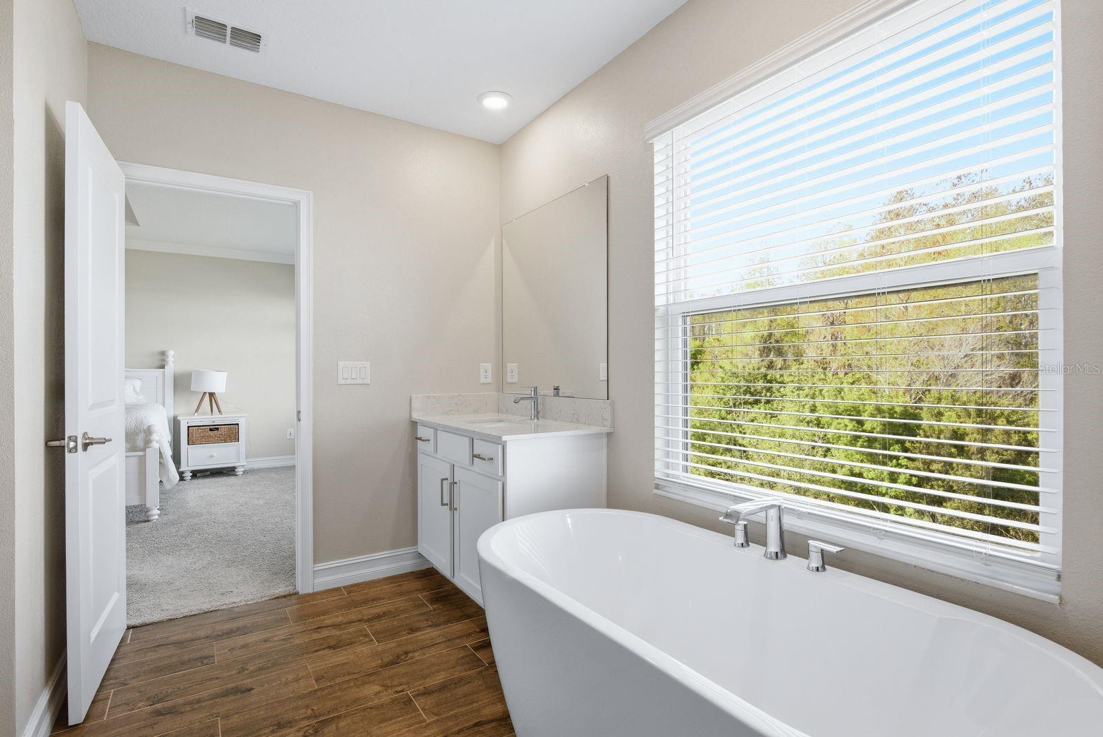 MITCHELL 54 WEST PH 3 - Residential