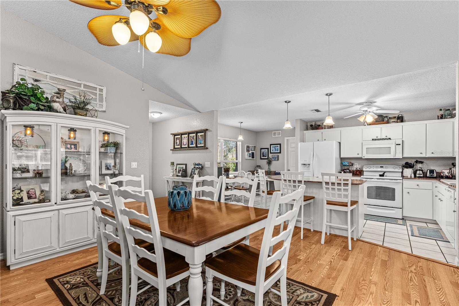 FL SHORES-NORTH OF 16TH ST - Residential