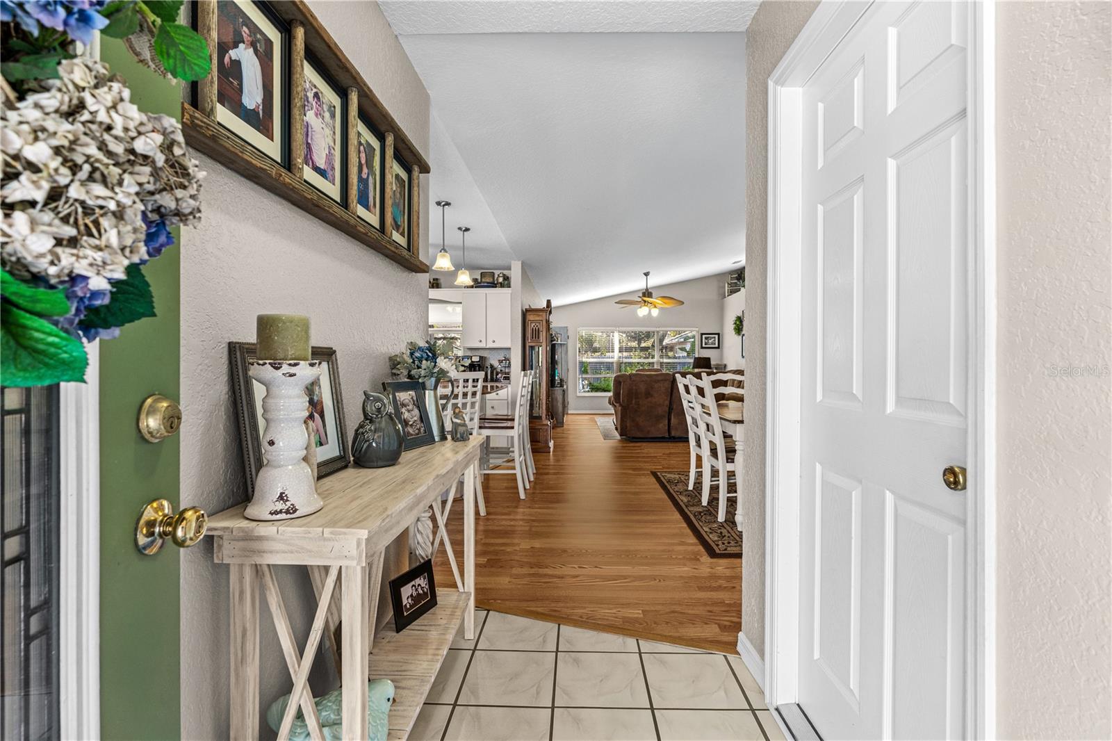 FL SHORES-NORTH OF 16TH ST - Residential