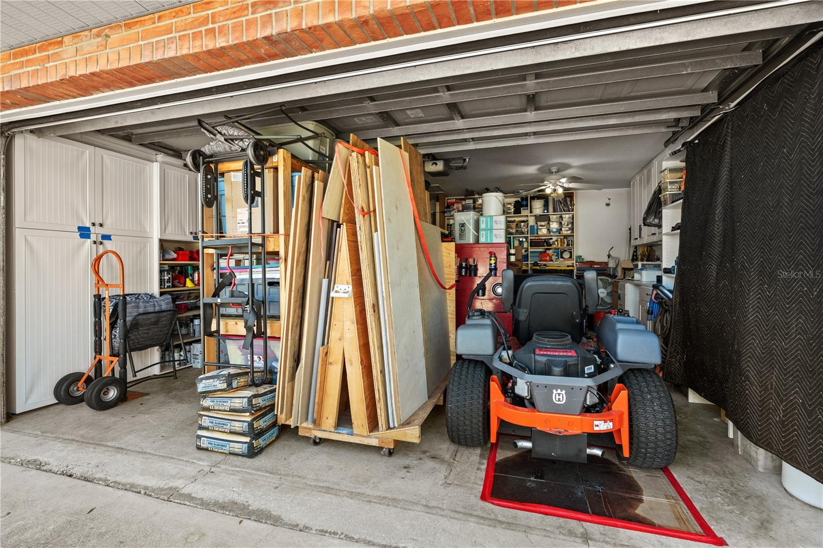 FL SHORES-NORTH OF 16TH ST - Residential