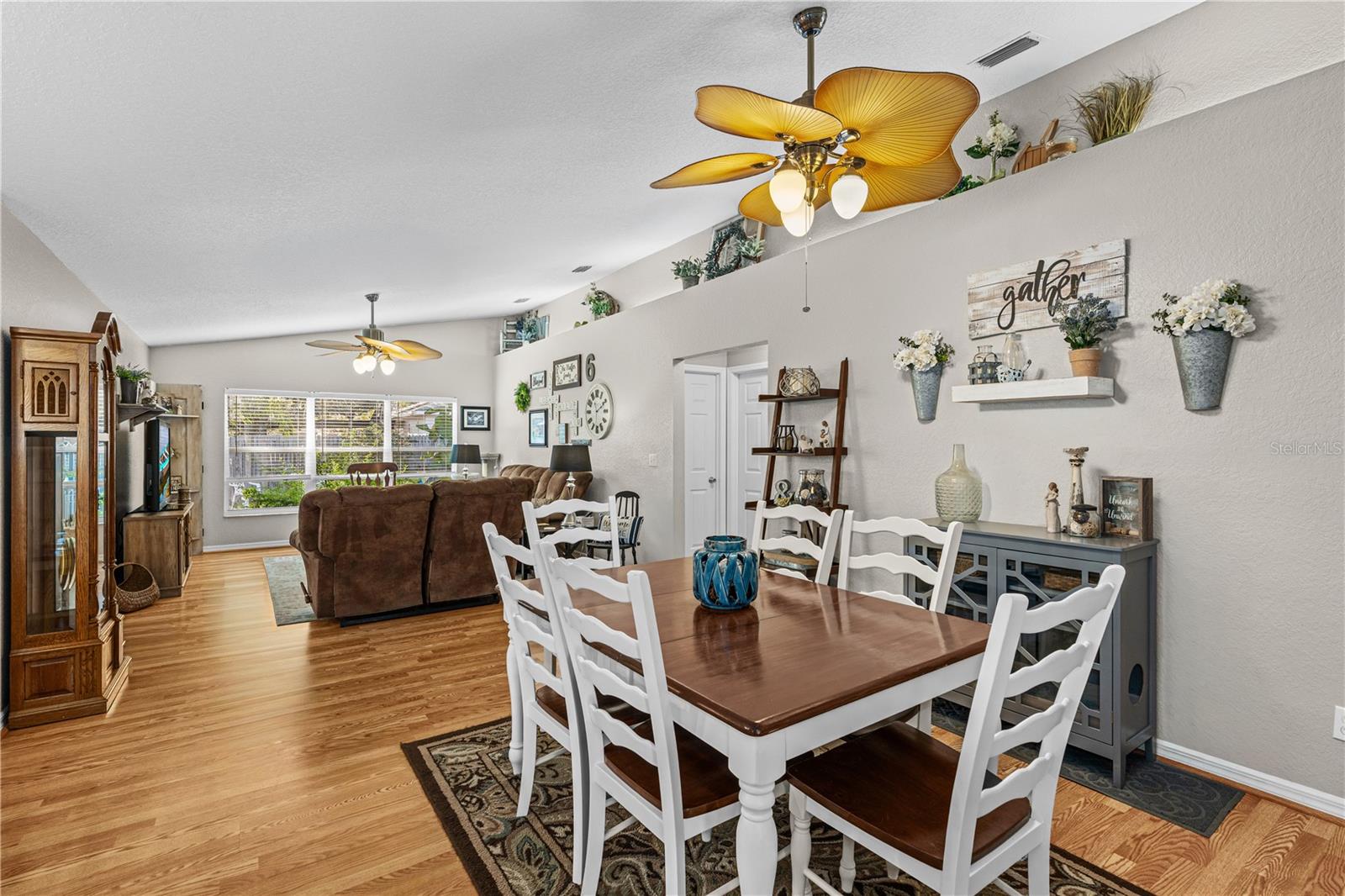 FL SHORES-NORTH OF 16TH ST - Residential