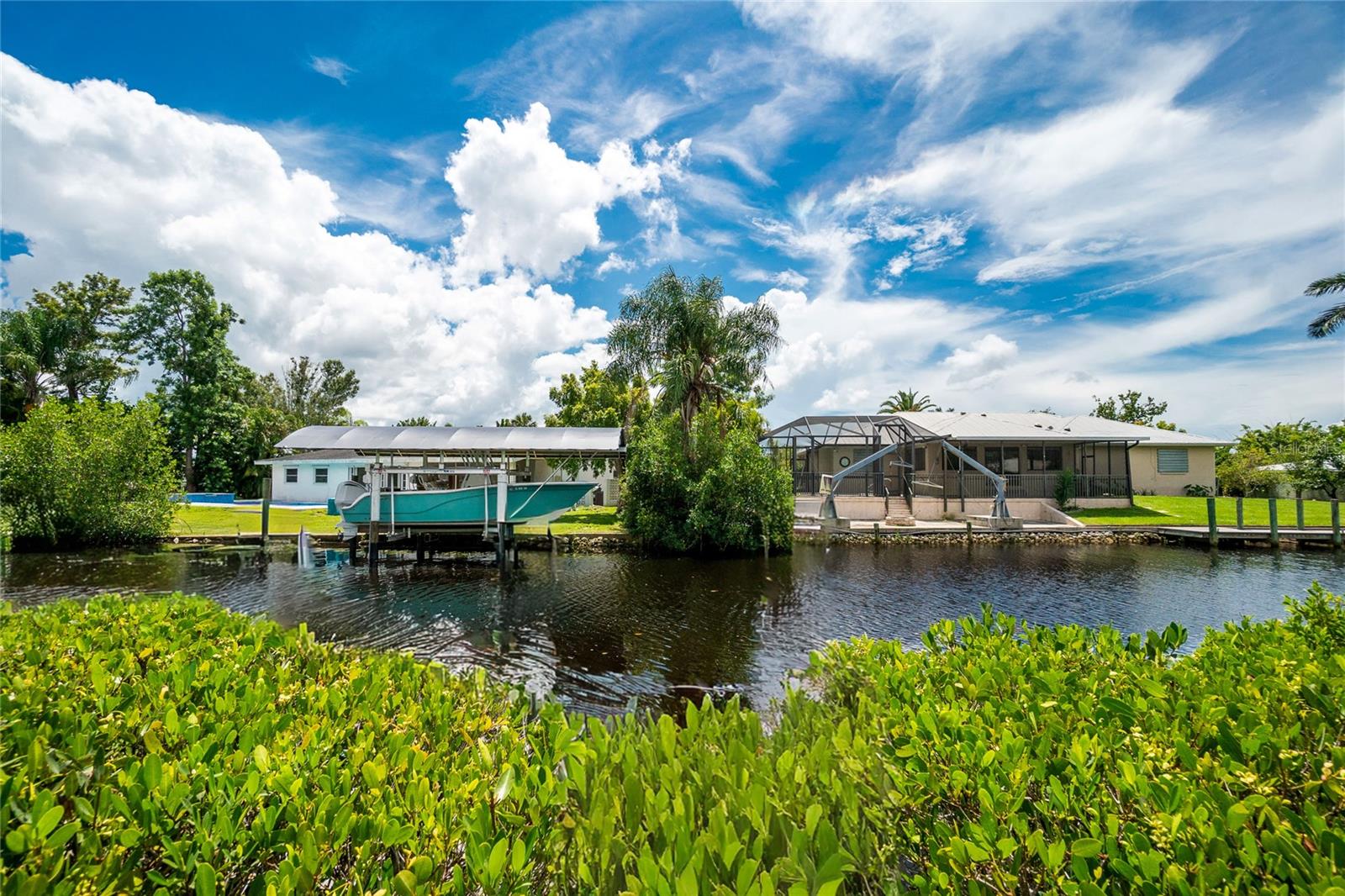 SUNCOAST HARBOR - Land