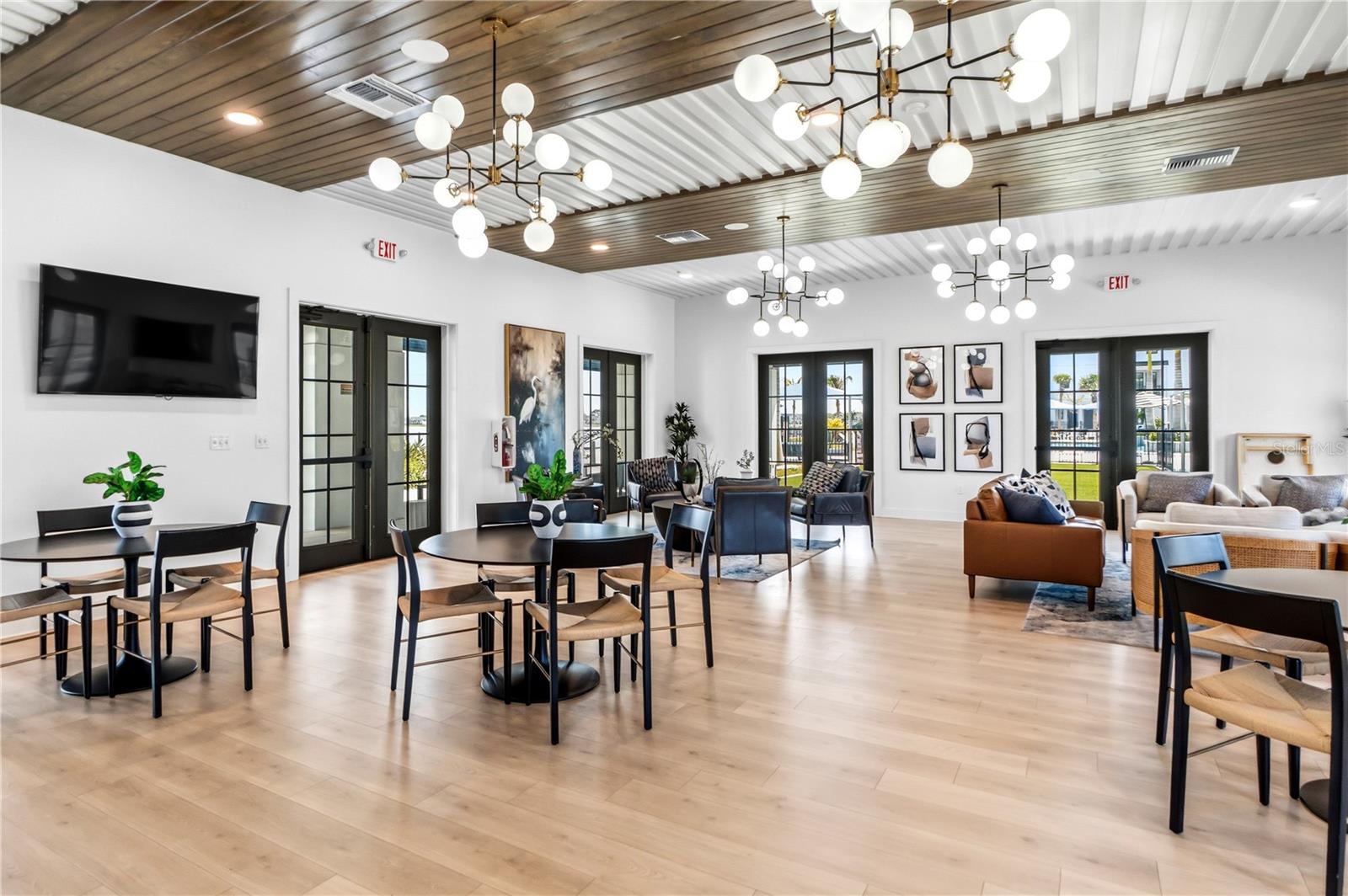 EMERALD LNDG/WATERSIDE - Residential