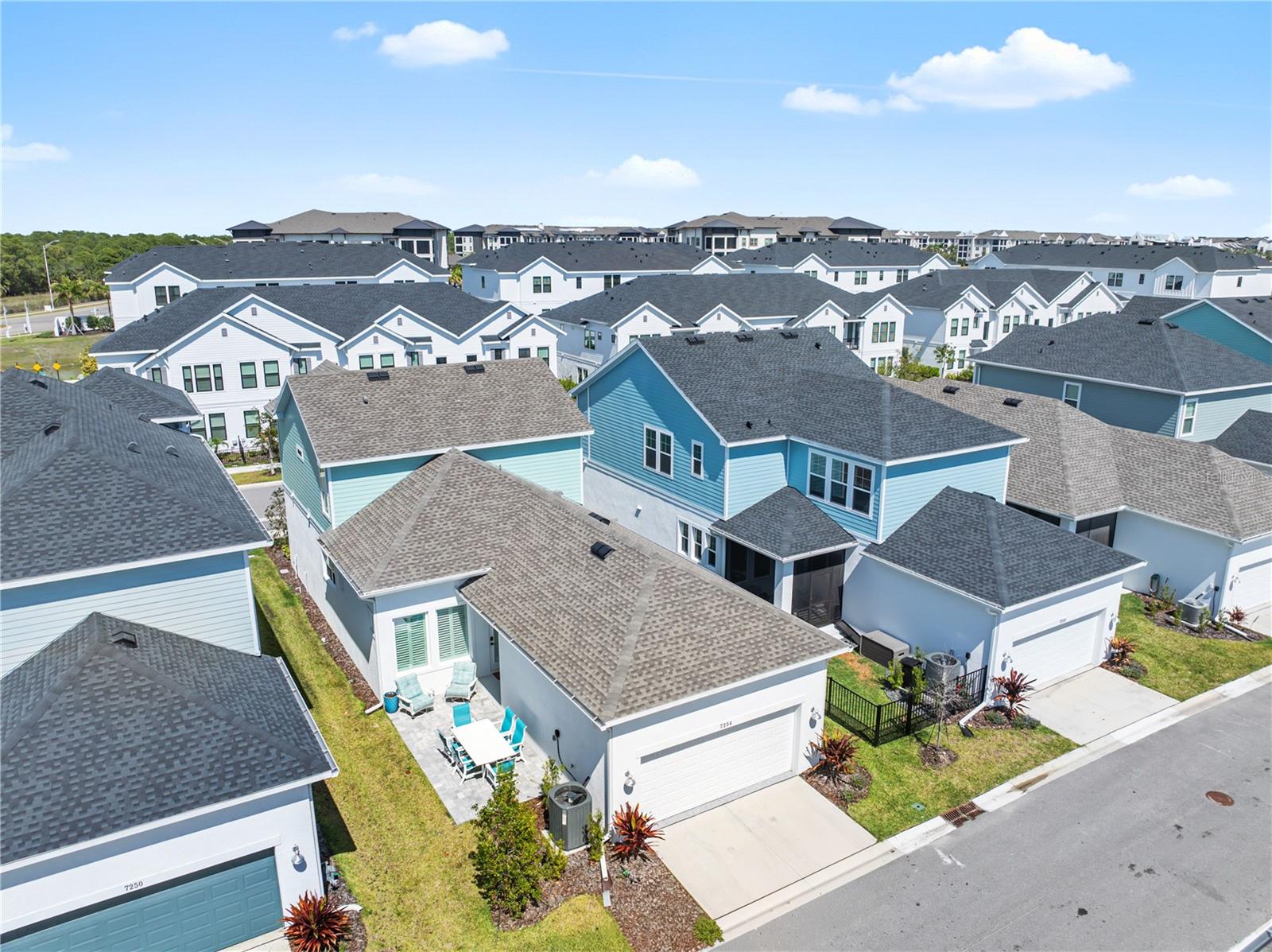 EMERALD LNDG/WATERSIDE - Residential