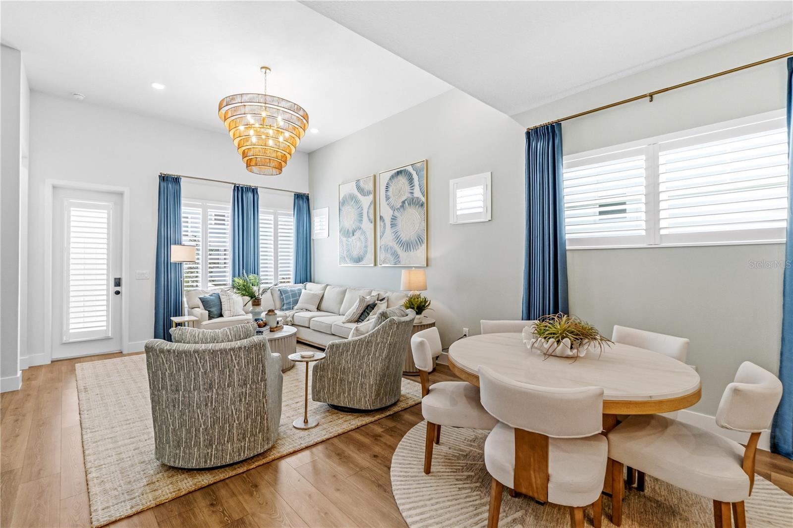 EMERALD LNDG/WATERSIDE - Residential