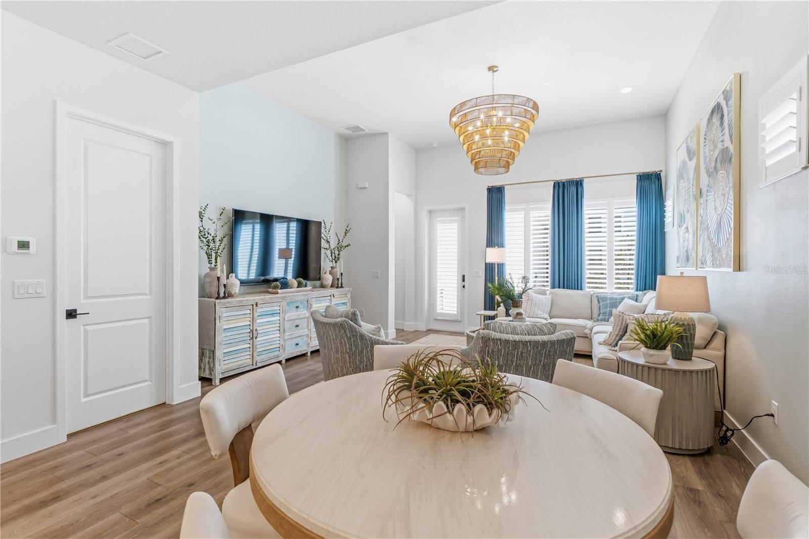 EMERALD LNDG/WATERSIDE - Residential