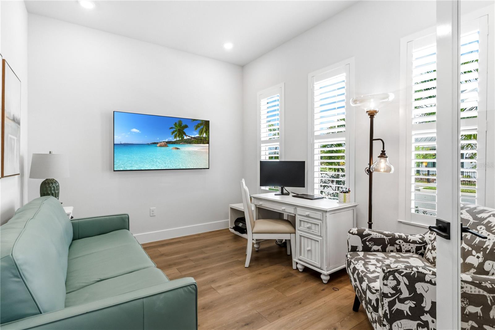 EMERALD LNDG/WATERSIDE - Residential