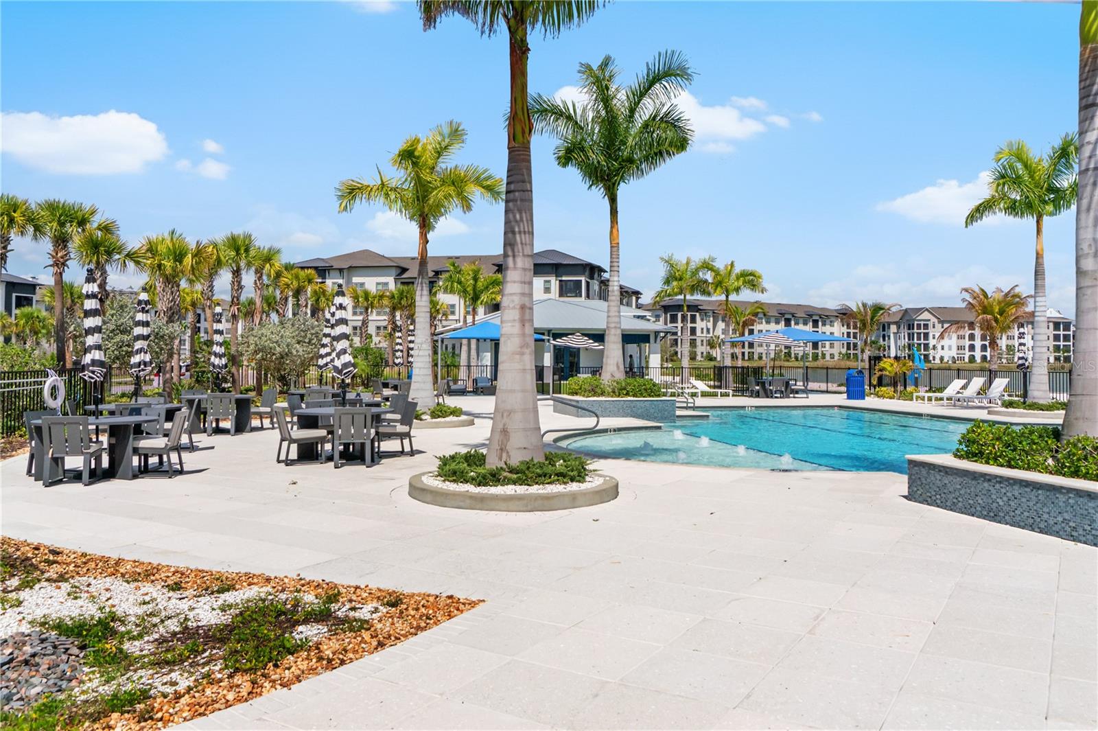 EMERALD LNDG/WATERSIDE - Residential