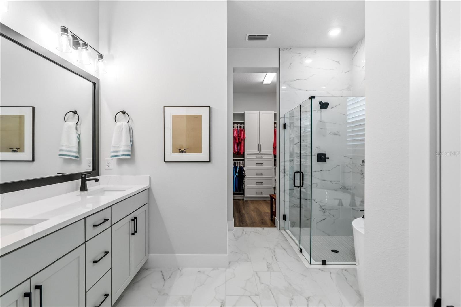 EMERALD LNDG/WATERSIDE - Residential