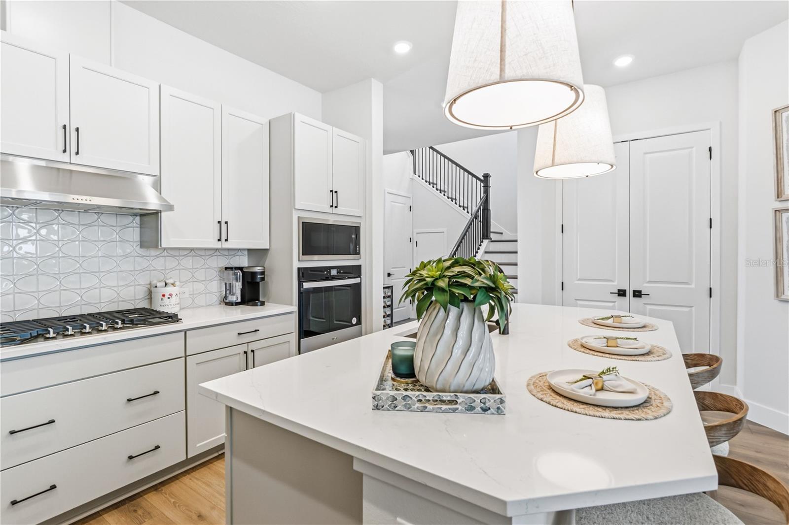 EMERALD LNDG/WATERSIDE - Residential