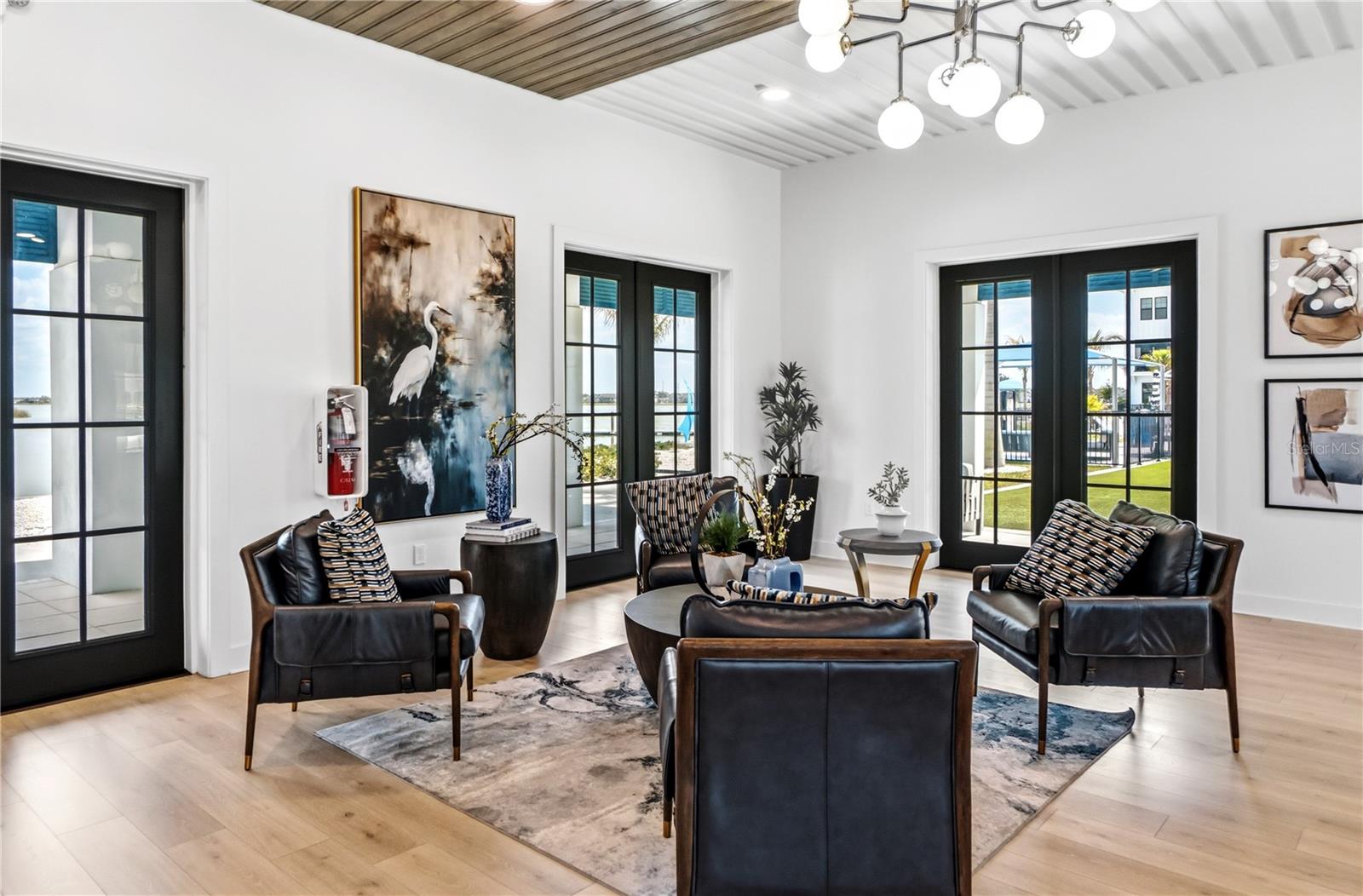 EMERALD LNDG/WATERSIDE - Residential