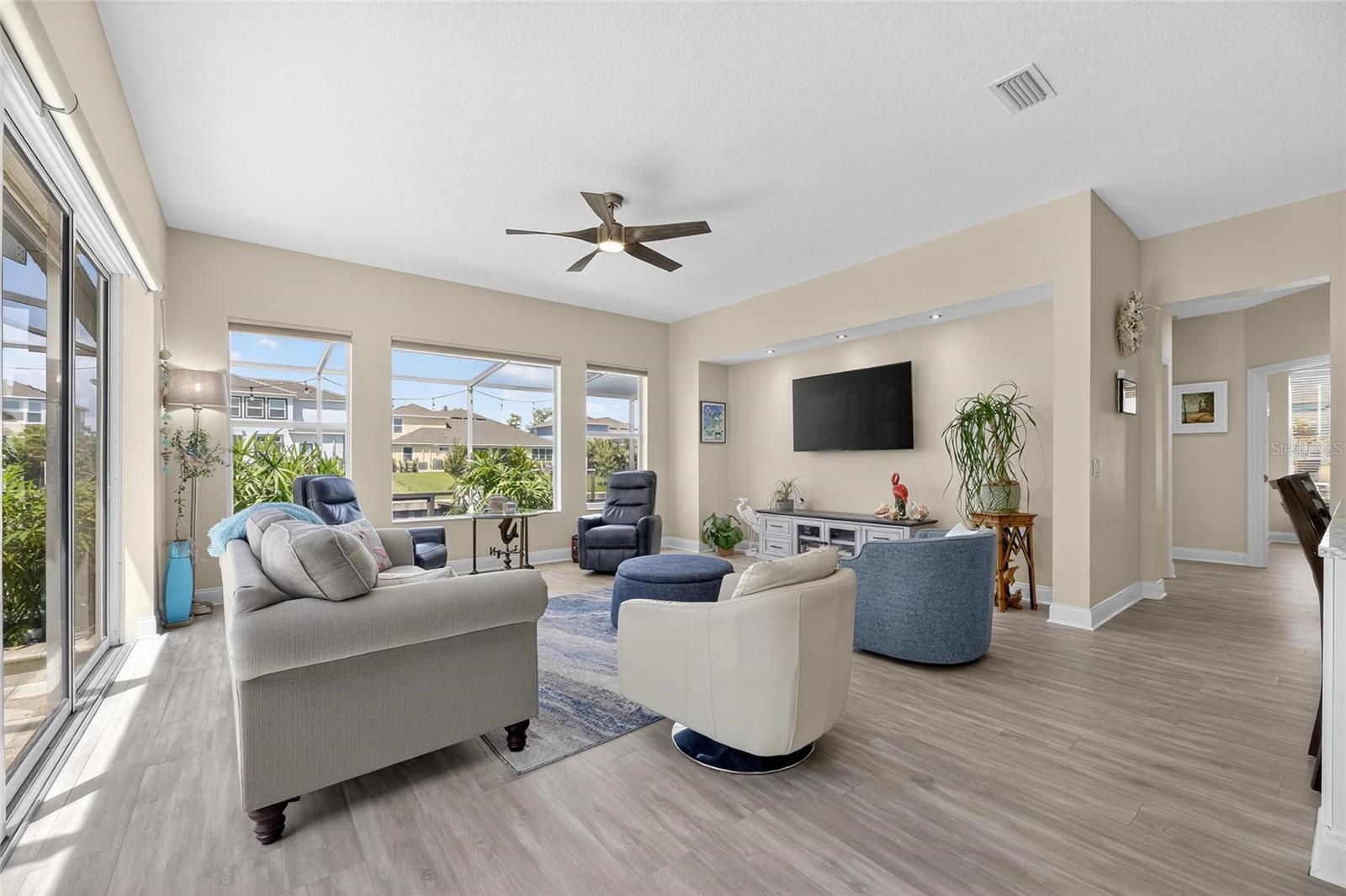 MIRABAY PH 1B-1/2A-1/3B-1 - Residential
