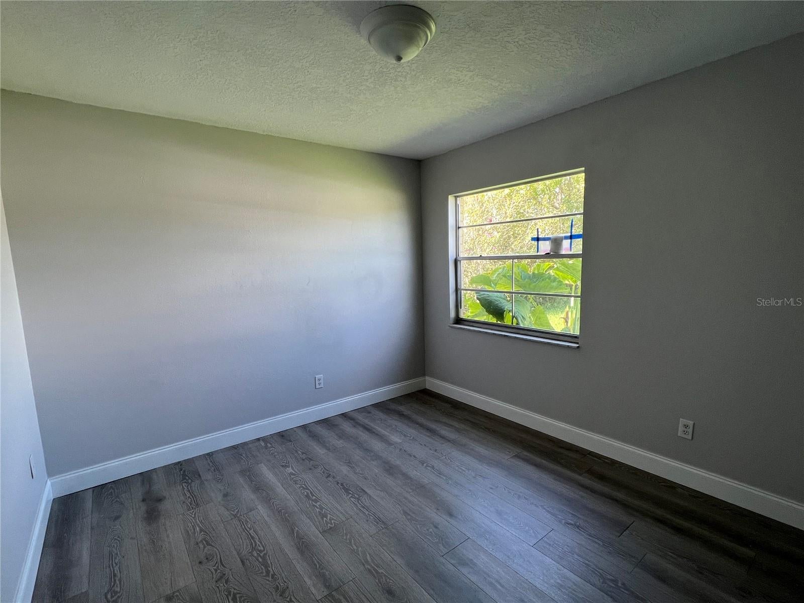 1313 SUMMER BREEZE ROAD