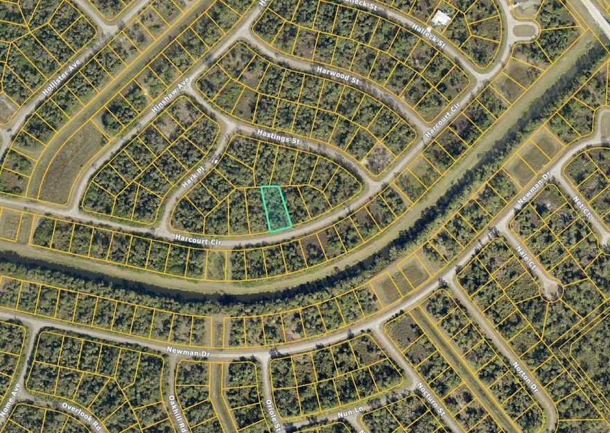 This .33-acre parcel provides extra space compared to standard lots, giving you greater flexibility for a custom single-family home and outdoor features such as a patio, garden, or pool. The larger size allows for more privacy and design options while remaining manageable.
Situated in a steadily developing part of North Port, the property is within a short drive of shopping, dining, schools, and healthcare facilities. Quick access to I-75 makes commuting north to Sarasota or south to Fort Myers convenient, while Gulf Coast beaches, parks, and recreational activities are also nearby.
Whether you plan to build now or secure land for future use, this lot offers both potential and value in one of Florida’s fastest-growing communities.