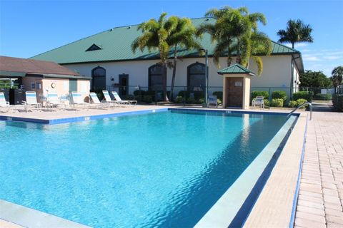 A home in PORT CHARLOTTE