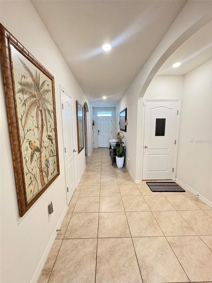 943 SUMMER GLEN DRIVE