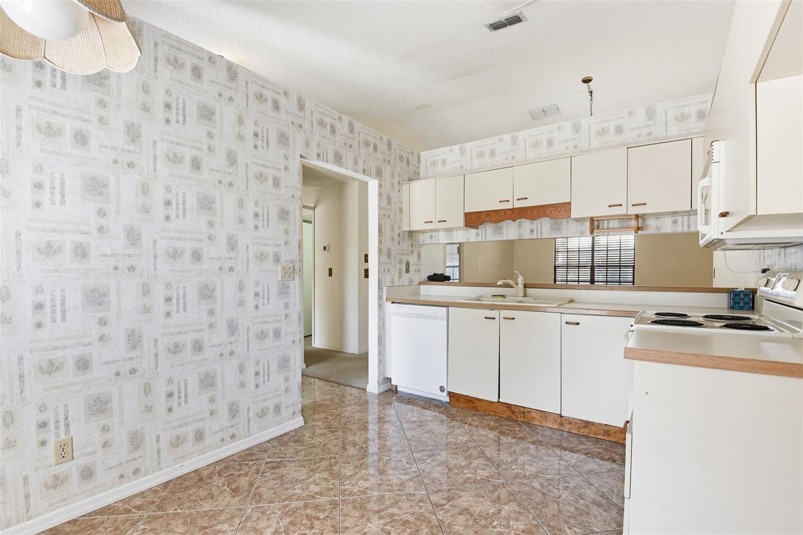 GATEWOOD UNIT 02 - Residential